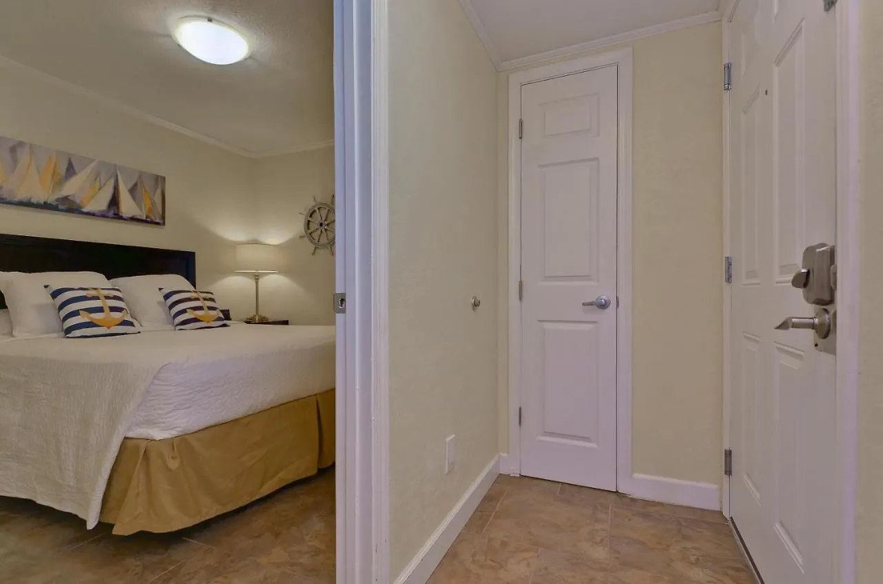 202-Pool, Wifi, Close To Bucs Stadium Tampa